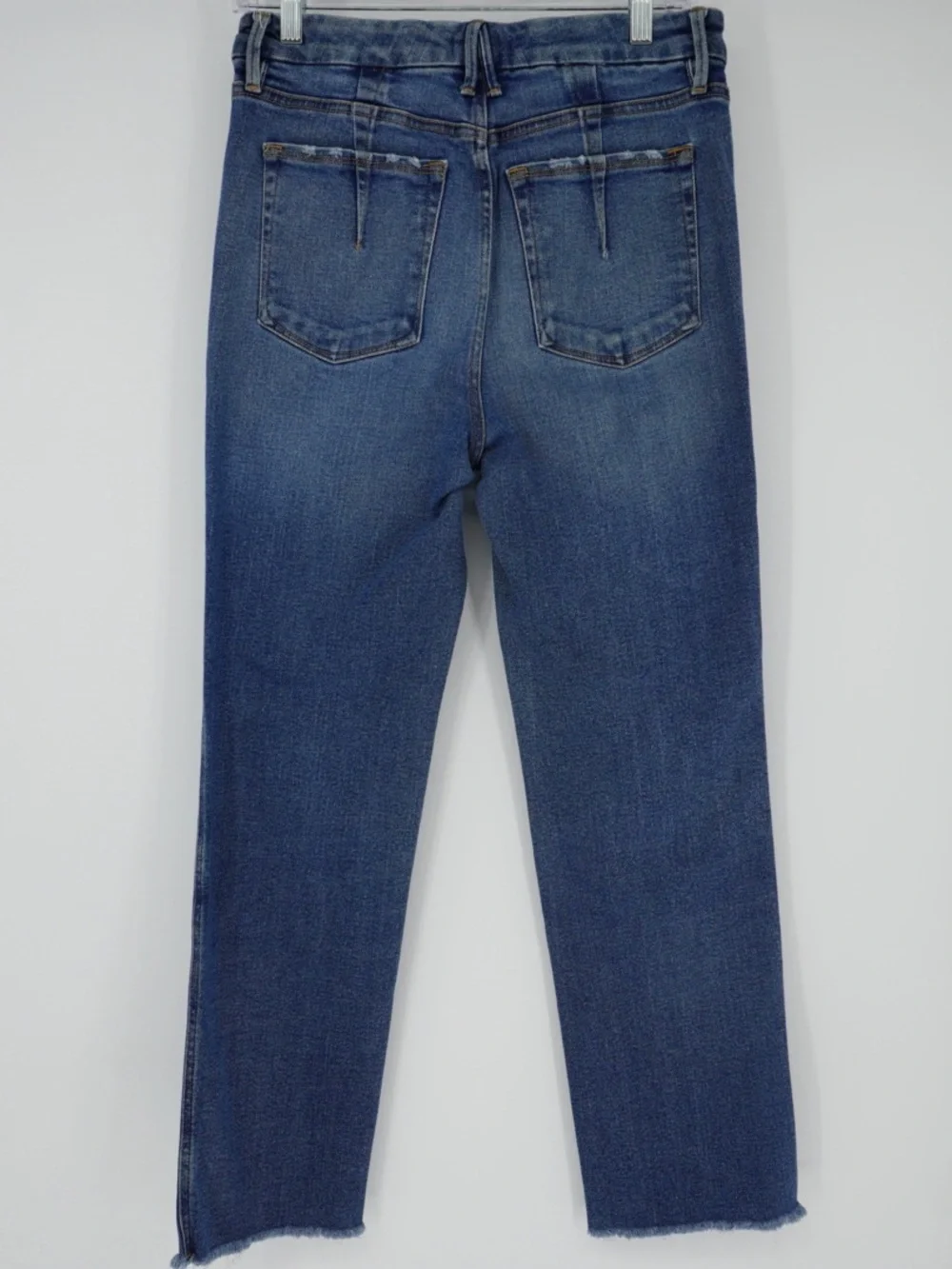 Good‎ American Good Good Curve Straight Jeans Raw Hem 8/29 Style GSTDBPL67T EUC